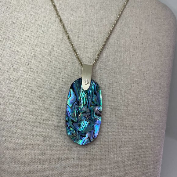 Kendra Scott Inez Gold Long Pendant Necklace - Picture 2 of 3